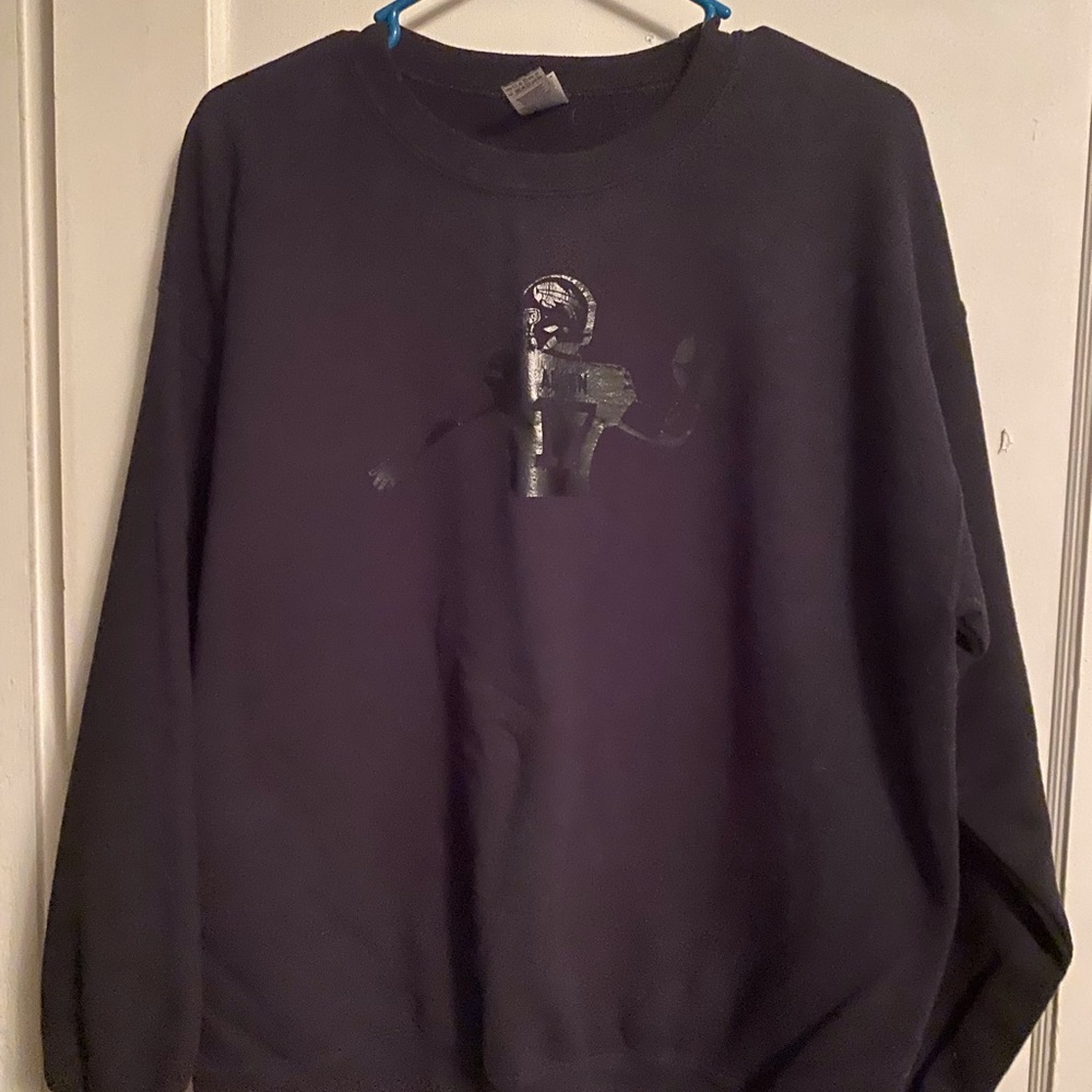 Buffalo Bills Josh Allen #17 Gildan Men's Black Crewneck Sweater
